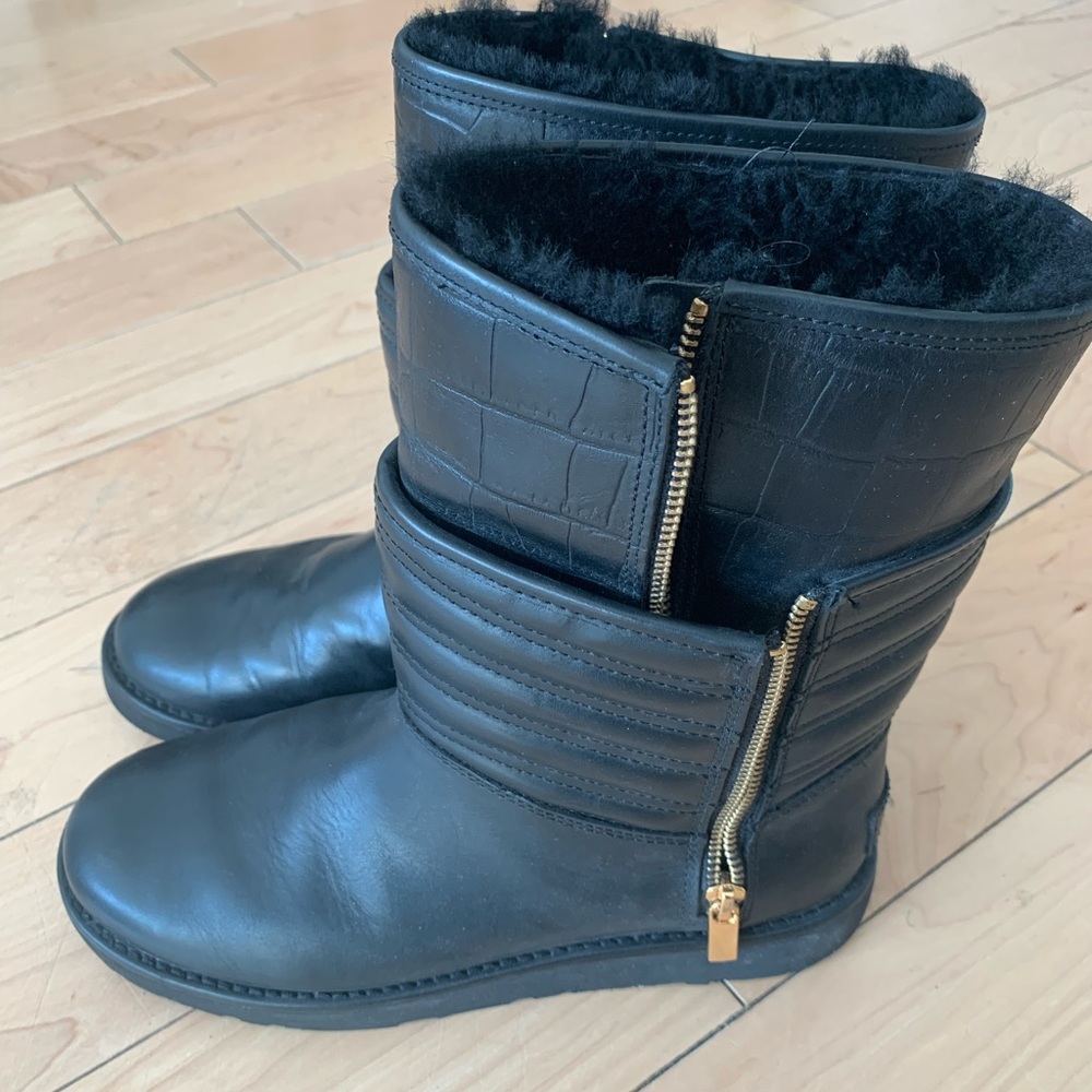 Black UGGs. Like New. With gold detail zipper